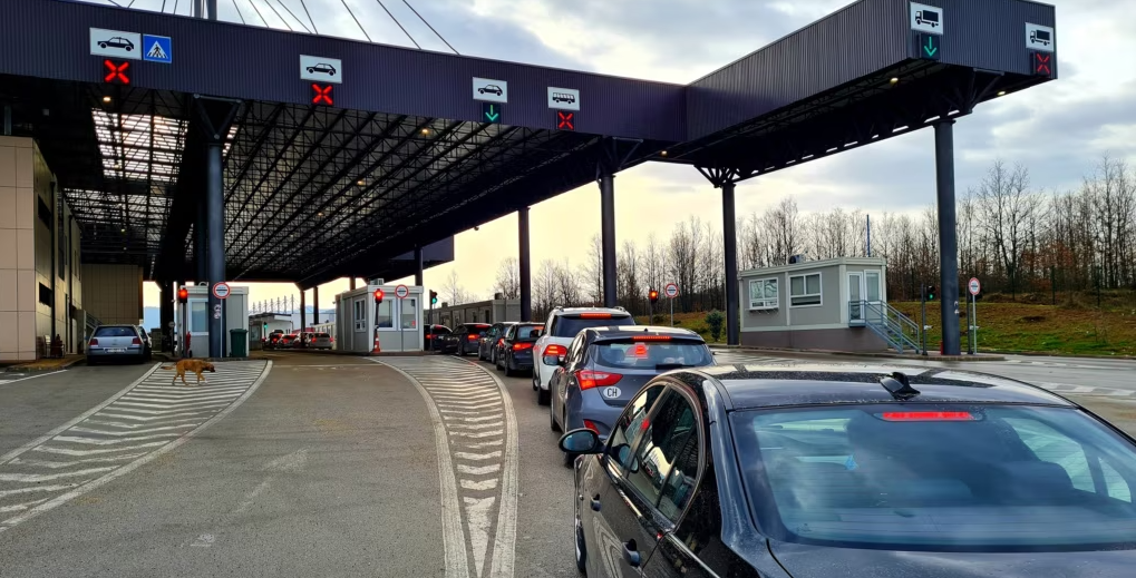 Sot nis zbatimi i Ligjit për të Huajt dhe Automjetet në Kosovë
