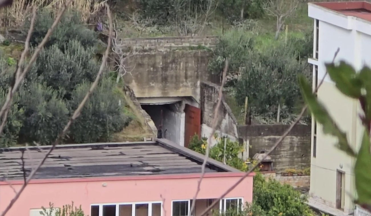 “Qyteti” nën tokë i Durrësit/ Infrastruktura sekrete, që nuk u shfrytëzua kurrë për mbrojtjen civile