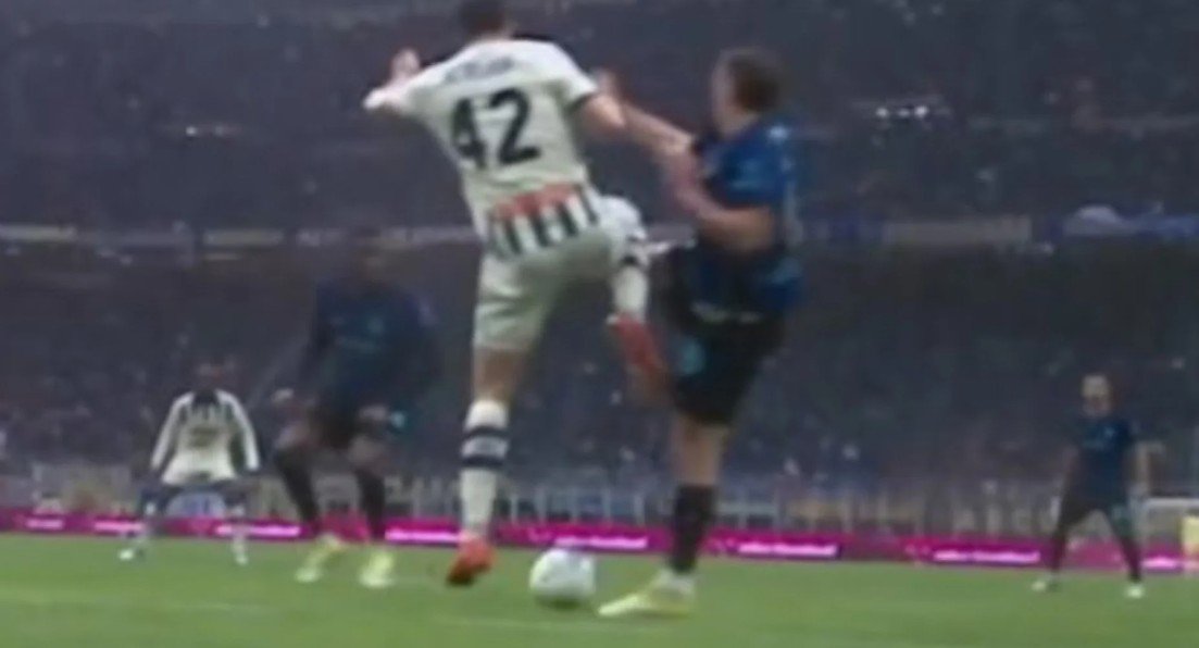 Inter-Atalanta, prapaskenë e re, Frattesi pas ndërhyrjes së Scalvinit: Më godite, betohem për nënën time!