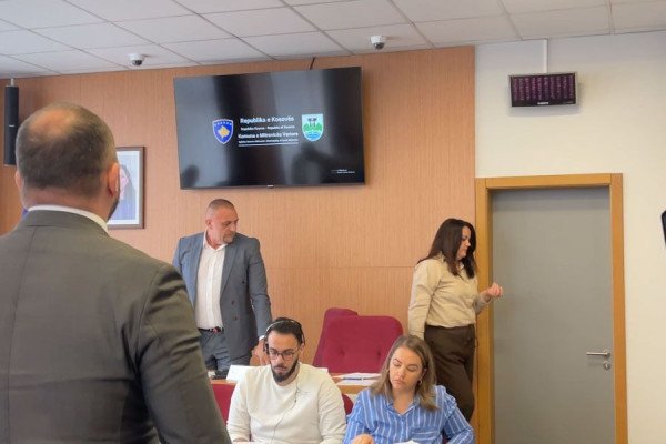Minuta e heshtjes për viktimat e 17 marsit 2004 në KK të Mitrovicës së Veriut pa asamblistë shqiptarë