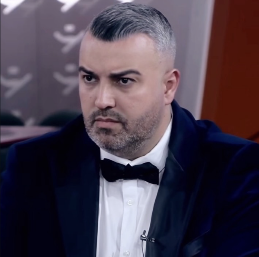 “E zgjidh me kanun”, vëllai i Rogertit i përgjigjet babait të Selin