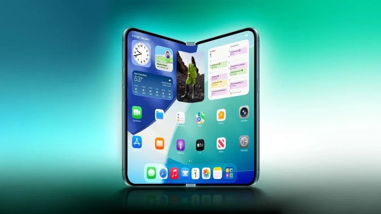 Apple shtyn përsëri lansimin e iPhone të palosshëm?