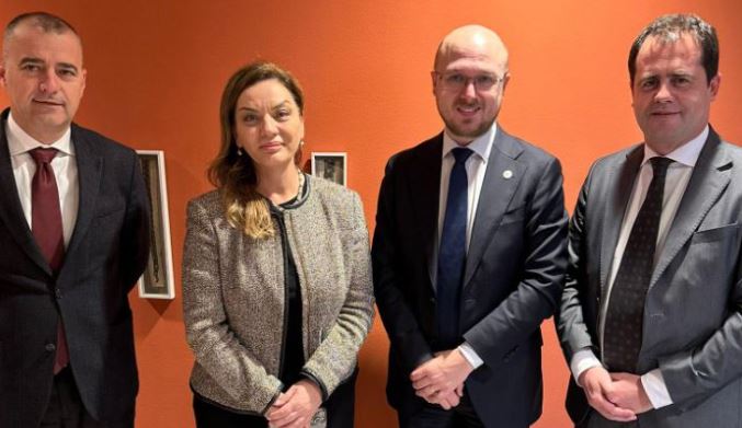 Bylykbashi, Vokshi e Minarolli takime në Suedi: Ekspoze mbi farsën zgjedhore të 2025 dhe lidhjet e qeverisë me kartelet e drogës