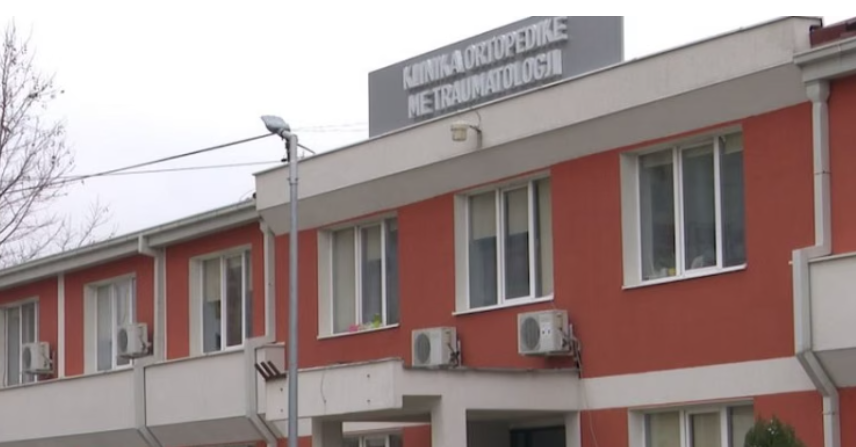 Inspektori i IKP-së që u plagos mbrëmë, në gjendjet stabile