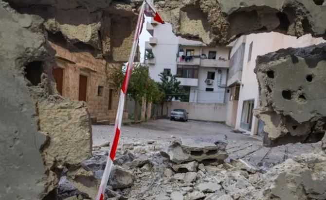 Ushtria izraelite thotë se një raketë iraniane ra në kryeqytetin e Libanit
