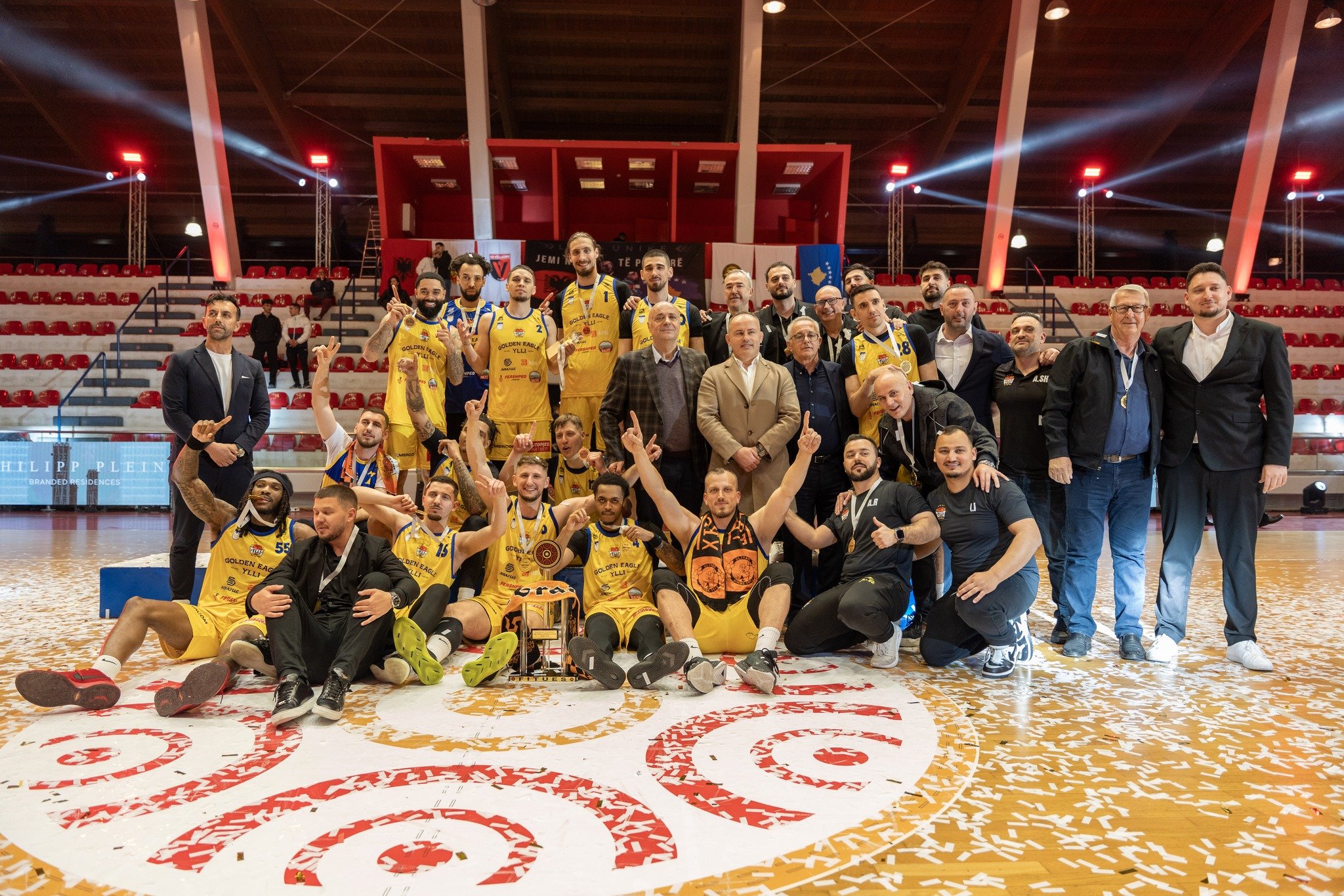 Golden Eagle Ylli, kampion i Ligës Unike! 