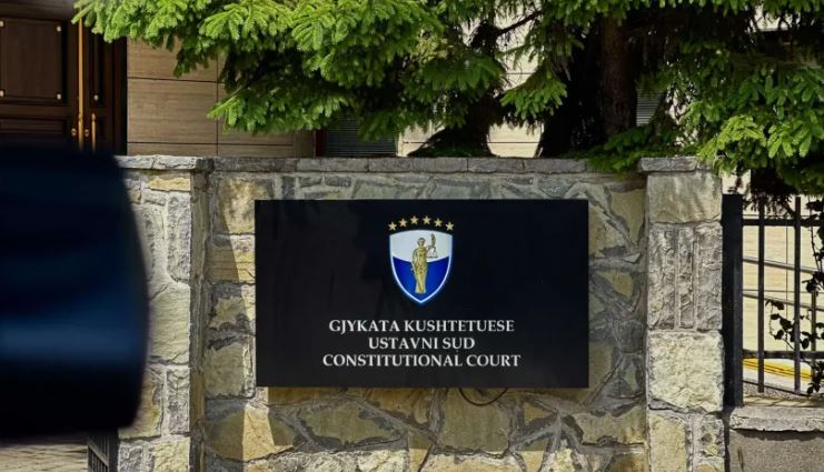 Partitë politike mirëpresin vendimin e Gjykatës Kushtetuese për çështjen e presidentit