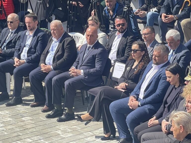 27-vjetori i masakrës në Krushë të Madhe të Rahovecit, në tubim merr pjesë edhe presidentja 
