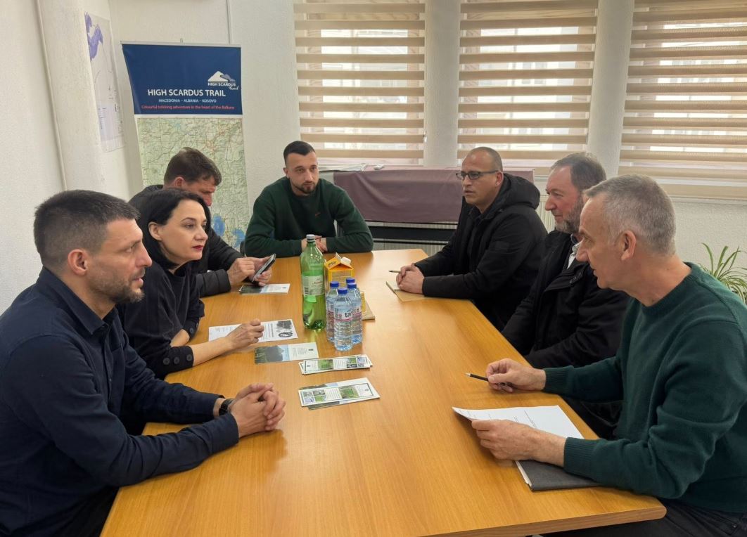 Pacolli inspektoi zbatueshmërinë e vendimit për ndalimin e ndërtimeve pa leje në Parkun Kombëtar “Sharri”