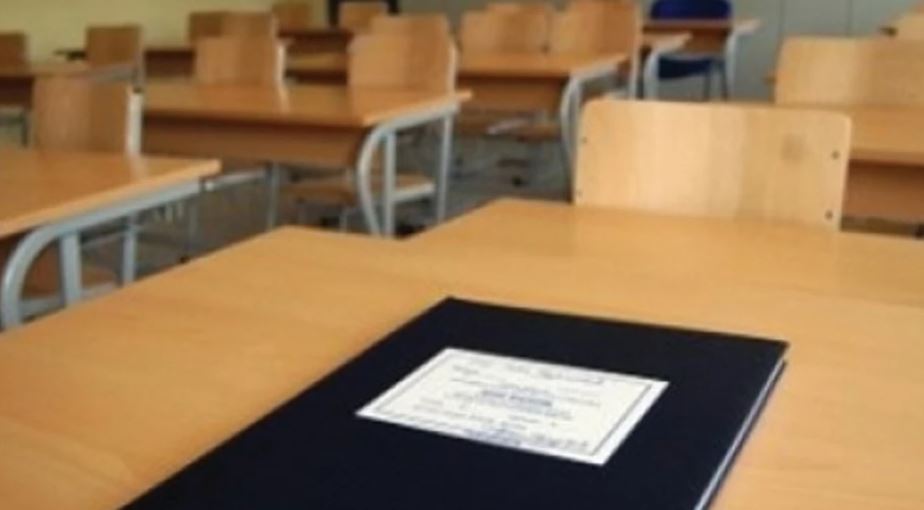 Ulet numri i nxënësve nëpër shkollat fillore dhe të mesme në Maqedoni