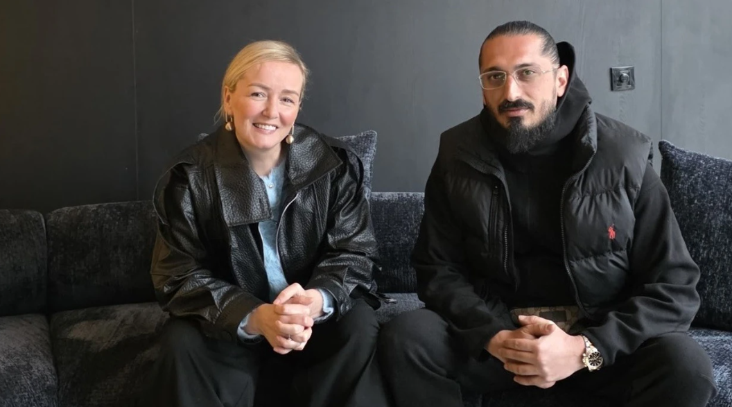 Adriana Matoshi takohet me djalin e Agim Ramadanit, publikojnë bashkë fotografi në rrjetet sociale
