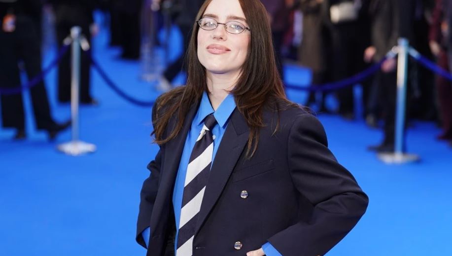 Billie Eilish zbulon pse vesh rroba të gjera: Kisha një marrëdhënie toksike me trupin tim