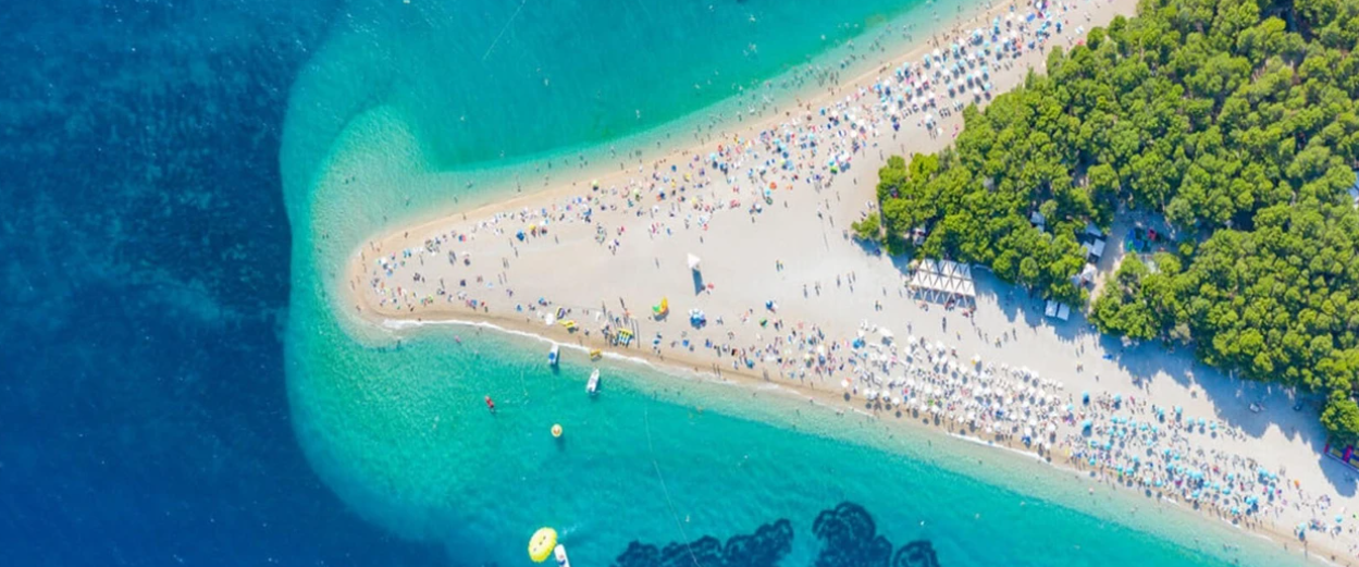 Plazhet më të mira në botë janë zbuluar - cilat destinacione kryesojnë?
