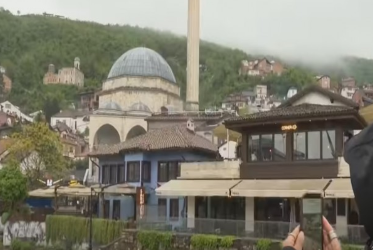 Prizreni mirëpret mijëra turistë, sivjet prioritet edhe turizmi rural