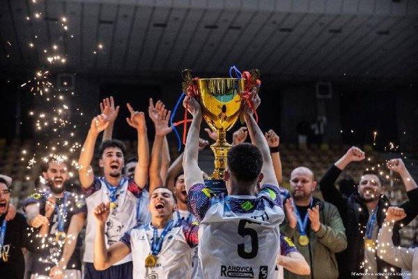 ​Sezon historik për Ferizajn, kurorëzohet me titullin kampion në volejboll