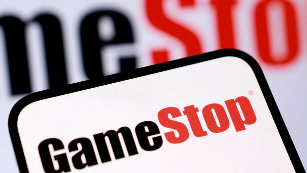 GameStop bën 'një ofertë të guximshme' prej 56 miliardë dollarësh për eBay, duke shpresuar të konkurrojë me Amazon