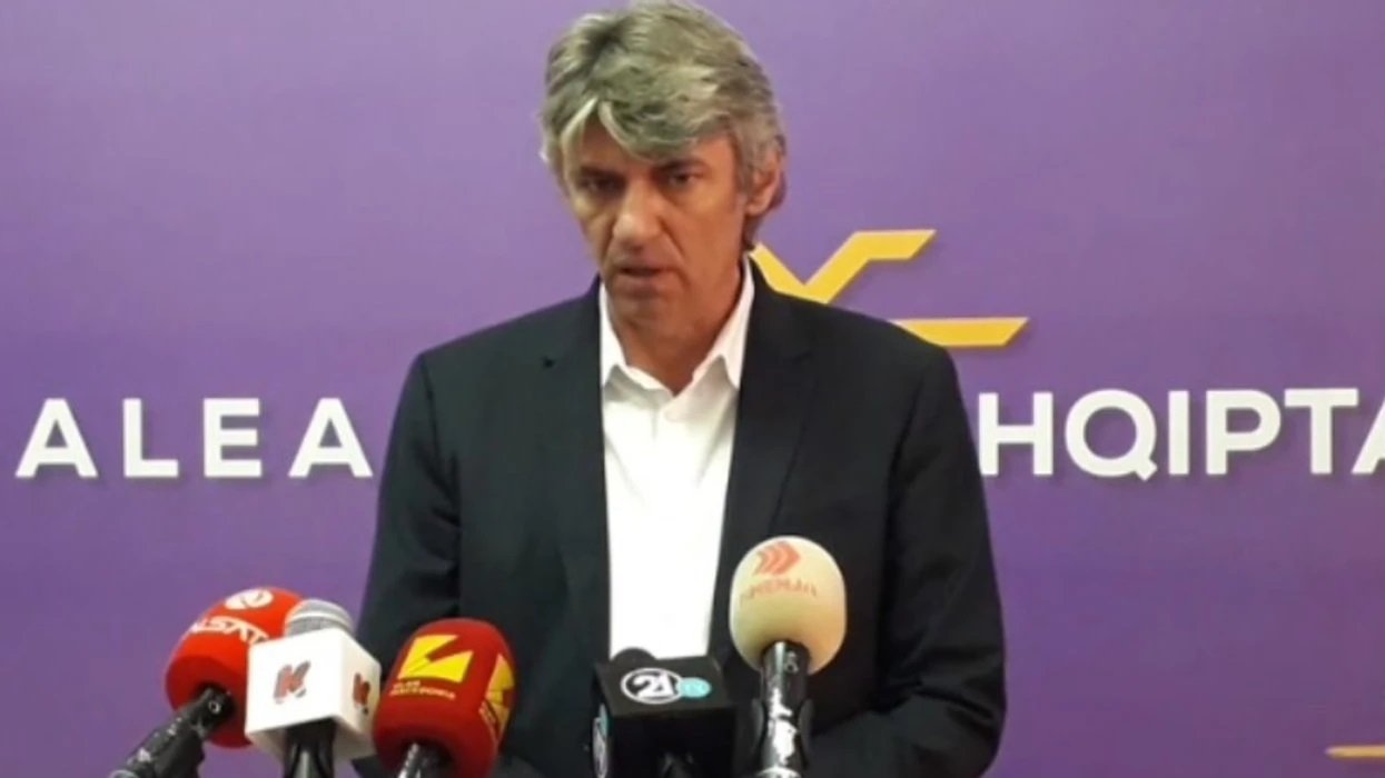 Sela për hyrjen në qeveri: Badenteri në Gjykatën Kushtetuese është kusht