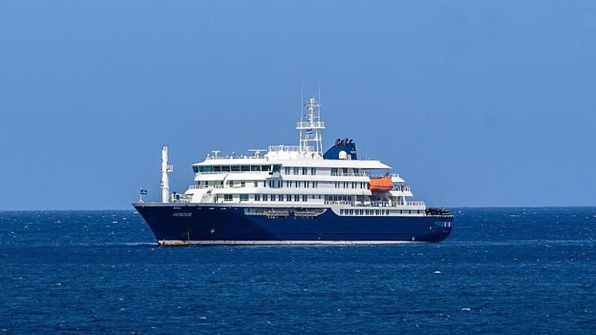 Tre persona me hantavirus do të evakuohen nga anija turistike në Oqeanin Atlantik