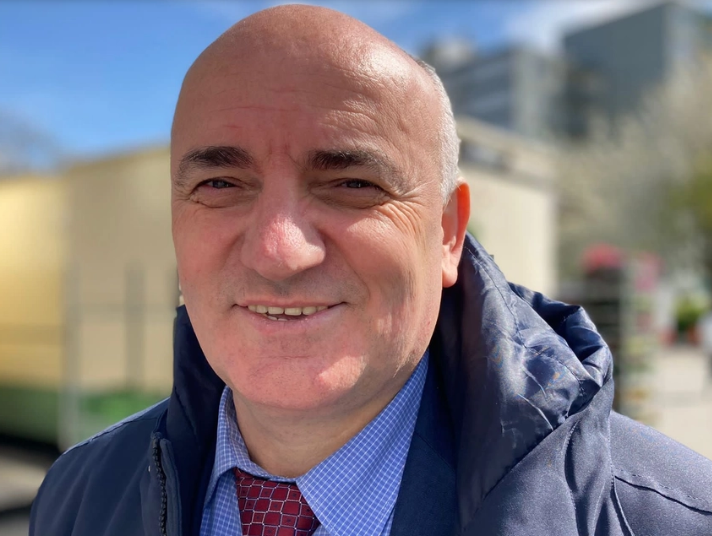Në mes të hapësirës kohore dhe veprimit për dy lloj trashegimish