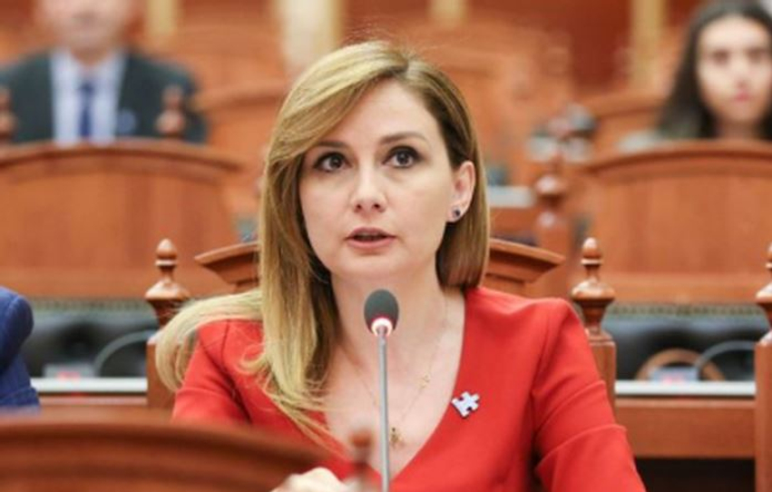  Institucionet e pavarura nuk janë zgjatim i mazhorancës   Tabaku  Po imponohet emërimi i Genta Bungos  pa opozitën
