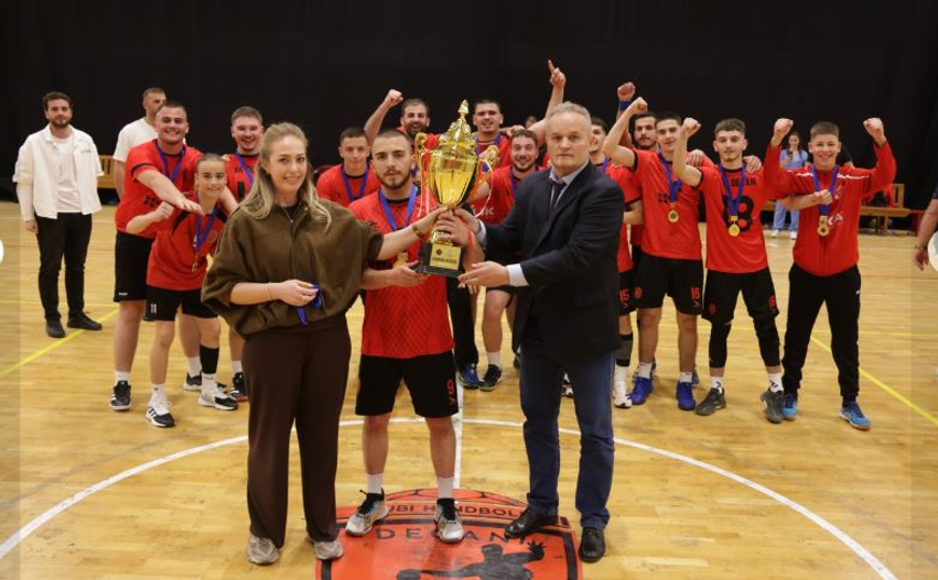 Deçani e fiton ndeshjen vendimtare  kthehet në Superligë