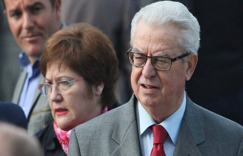 I jepet lamtumira e fundit ish kryeparlamentarit shqiptar Servet Pëllumbi