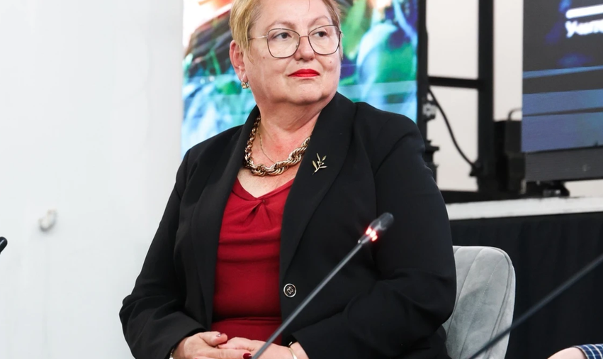 Janevska  Inteligjenca artificiale po bëhet pjesë e çdo klase dhe e jetës së përditshme të nxënësve