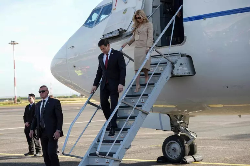 Sekretari i Shtetit i SHBA së  Marco Rubio  mbërrin sot në Romë për një takim me Papën