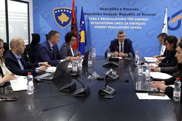 Nuk ka shtrenjtim të rrymës, ZRRE miraton çmimet për periudhën 2026-2027