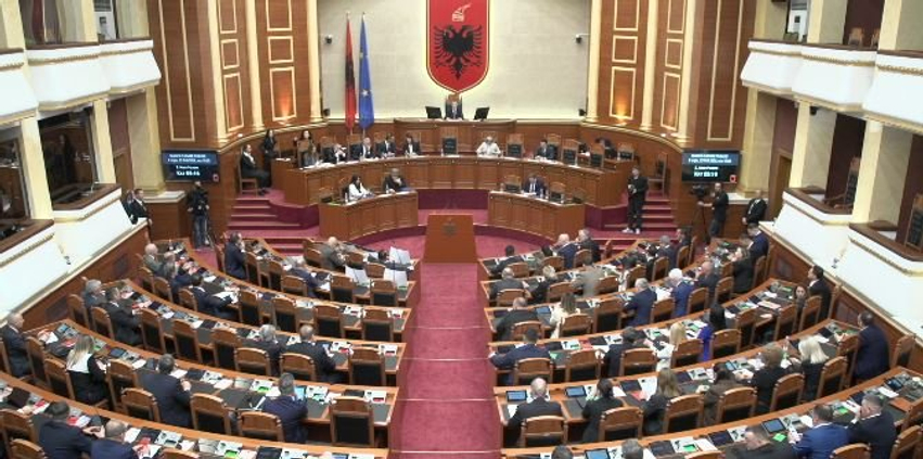 Interpelancë me Ramën  ministrin e Energjetikës dhe një sërë projektligjesh  sot seancë plenare në Kuvend  çfarë pritet të diskutohet