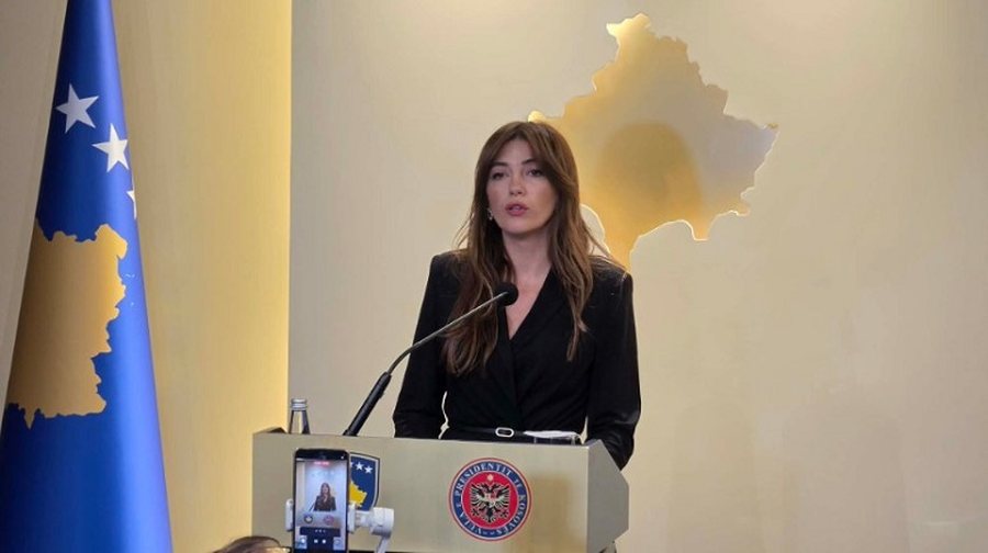 Albulena Haxhiu dekreton një sërë ligjesh: Nga banimi social te Lojërat Mesdhetare 2030