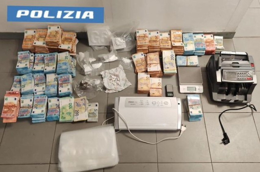 shqiptari-kapet-me-500-mije-euro-dhe-dr-ge-ne-furgon-perplas-patrullen-e-policise-gjate-tentatives-se-arratisjes