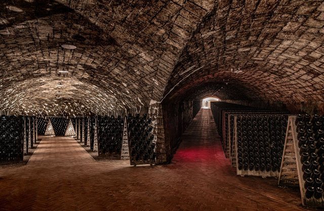 Zgjidhet ngërçi për importin e verës italiane, Shqipëria dhe Italia dakordësojnë procedurat teknike