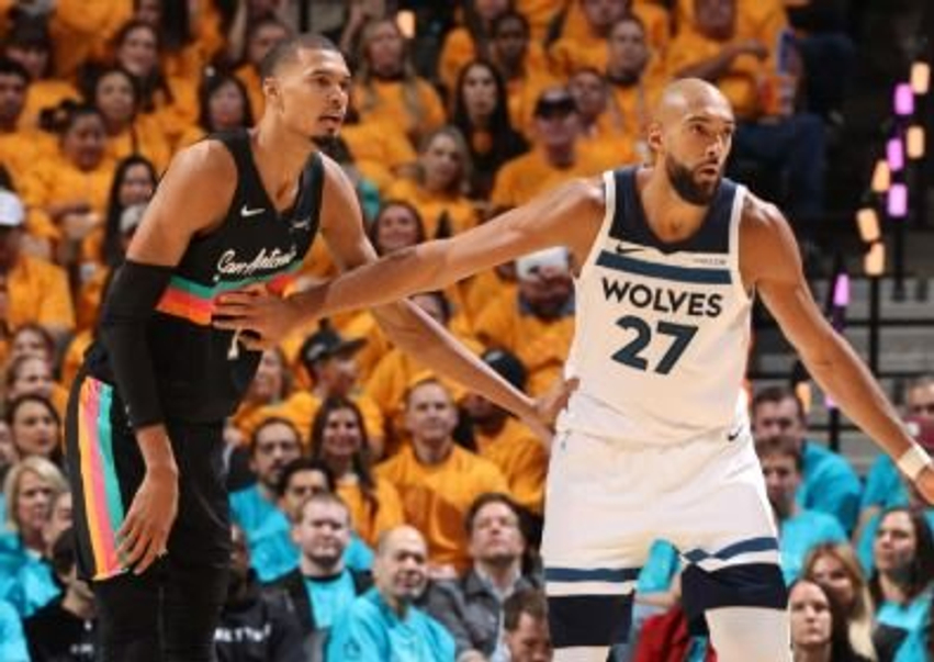 San Antonio fiton në fushën e Timberwolves