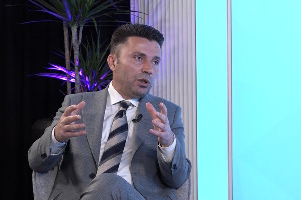 ​Rrustemi: Vetëm mbi 50% për LVV-në shmang zgjedhje të reja