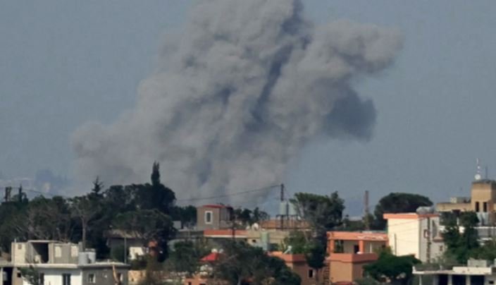 Izraeli urdhëron evakuime masive në jug të Libanit / IDF paralajmëron sulme të reja ndaj Hezbollahut