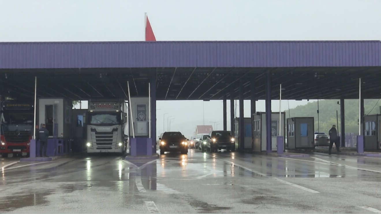 As moti me shi s’i ndali qytetarët që fundjavën ta kalojnë në bregdetin shqiptar
