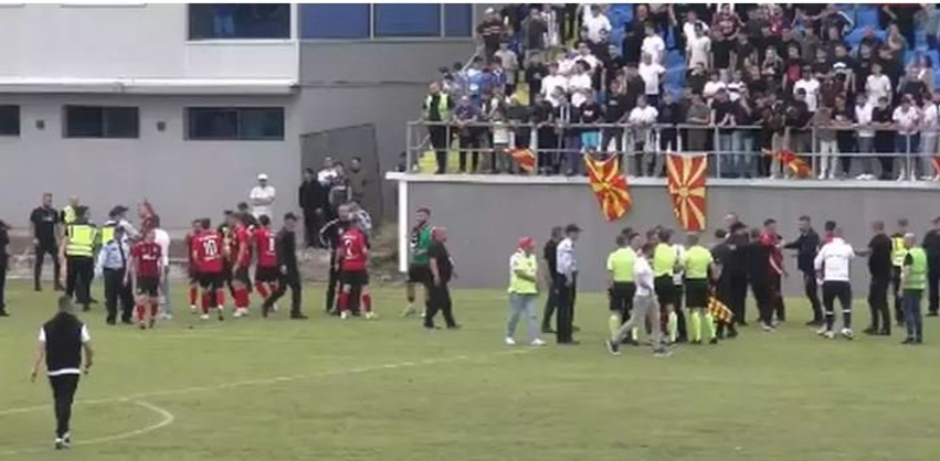 Me hile apo jo Shkëndijes së Haraçinës  Tensione në derbin e madh para 5 mijë shikuesve në Shtip