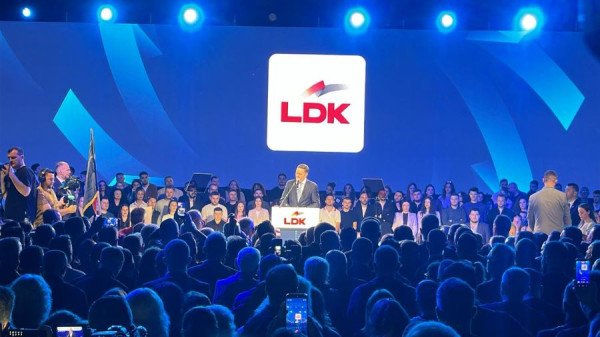 ​Abdixhiku: Kur e do më shumë Republikën se gjithçka tjetër, gjen mënyrën të bashkohesh