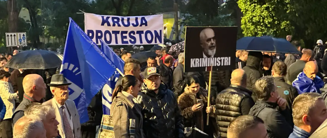 Shqipëri: Opozita në rrugë, por pa rrugëdalje politike?