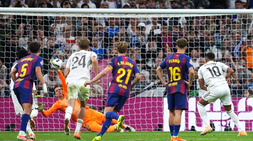 barcelona-nje-hap-nga-titulli
