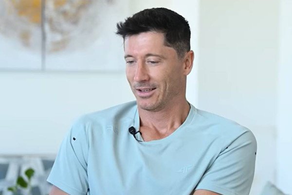 ​Lewandowski paralajmëron largimin nga Barcelona