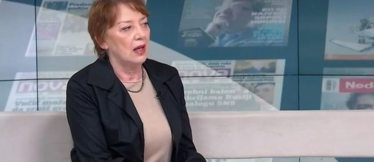 “Po vepron si huligan”, Riha: Vuçiq në mbrojtje, duke zhvilluar luftë psikologjike me të gjithë