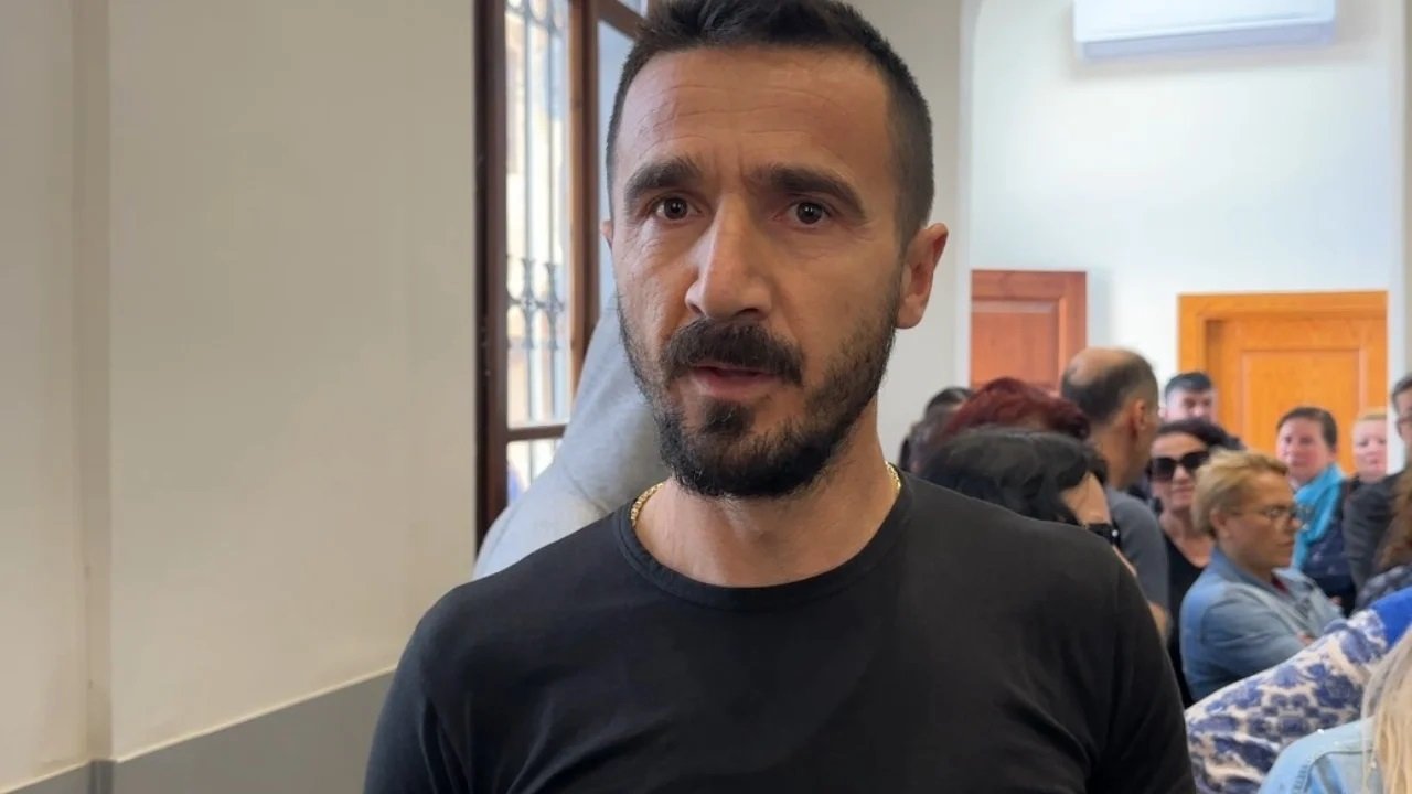 Nuk u lejuan të hynin në ambientet e tregut të fruta-perimeve, tregtarët e Vlorës mblidhen në protestë: Po pësojmë humbje ekonomike