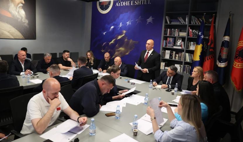 Ardian Gjini bartës i listës së AAK-së për zgjedhjet e 7 qershorit