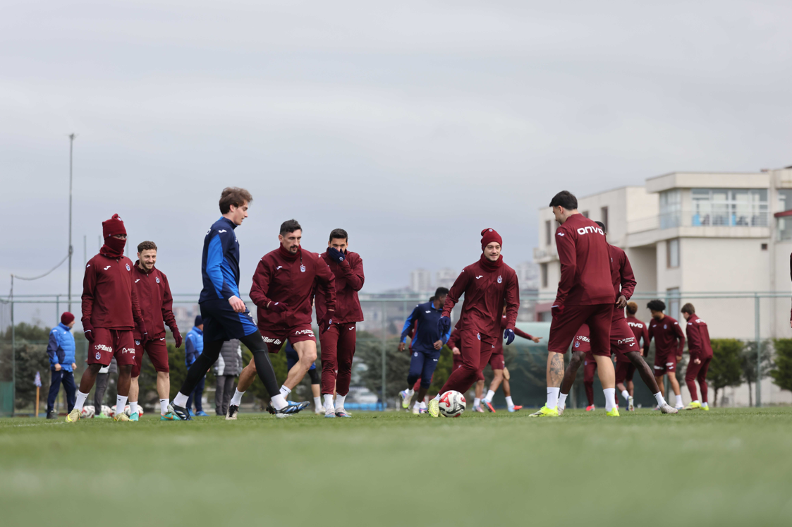 Ende asnjë vendim për Muçin, trajneri i Trabzonspor i ka idetë e qarta