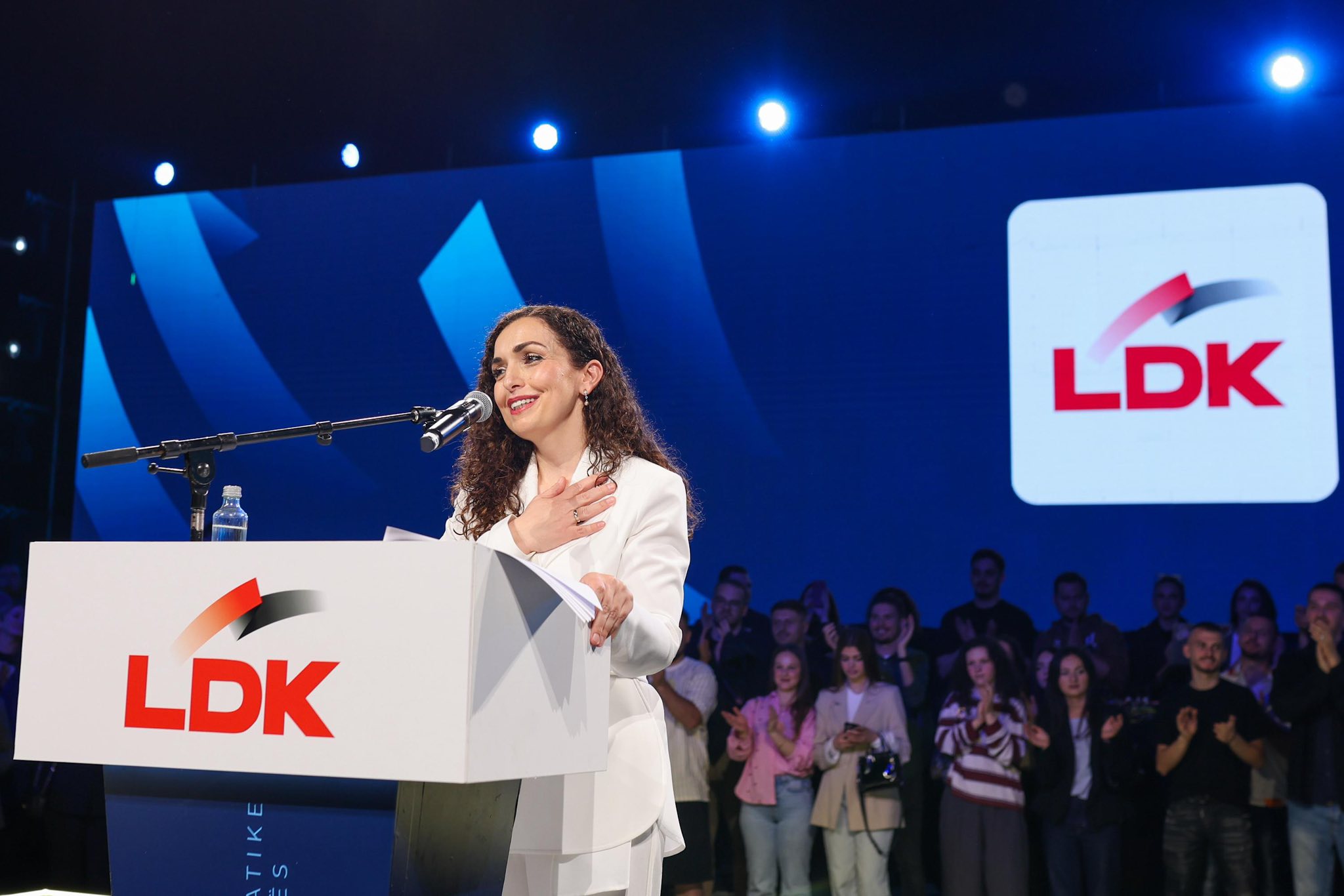 “Vjosa nuk njeh asnjë kufi”, Bytyçi: Po “nxjerr sekrete shtetërore”, Kurti po fiton në heshtje!