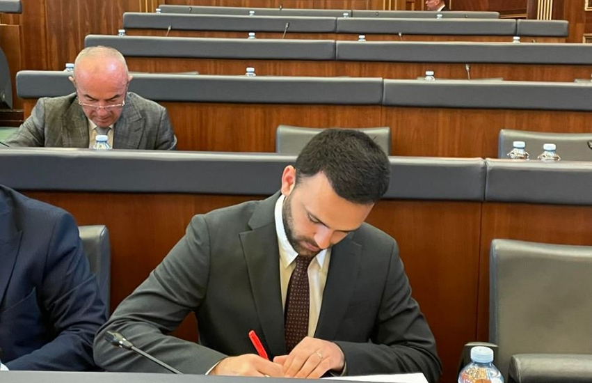 Djali i Jakup Krasniqit kandidon sërish për deputet  Kësaj radhe  vendimi ishte më i vështirë