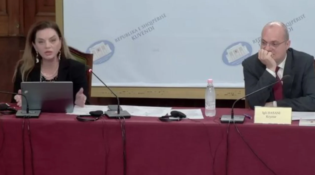 “Presim dritën jeshile për mbylljen e negociatave”, opozita akuzon se qeveria po mban sekrete