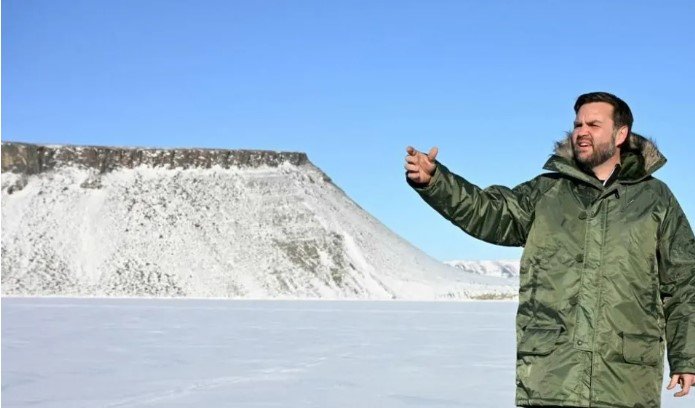 SHBA planifikon baza të reja ushtarake në Groenlandë, negociata me Danimarkën